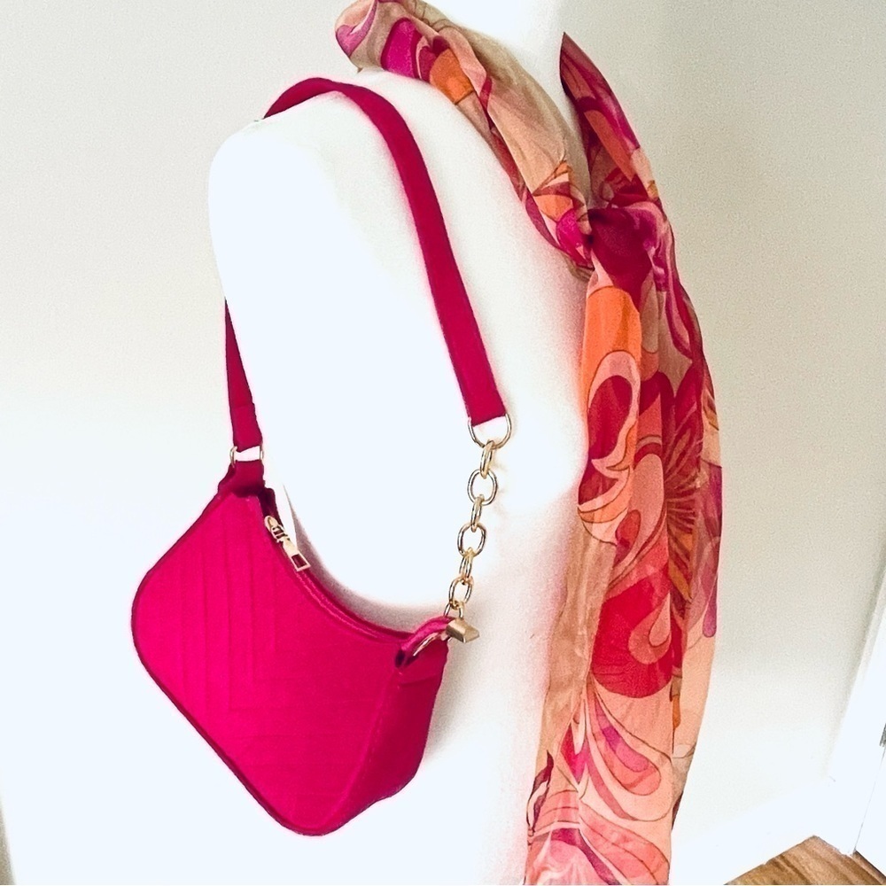 Barbie Style Hot Neon Pink Shoulder Bag Purse Women or Girls - New NWOT